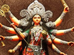 स्त्री है, मॉं दुर्गा का स्वरूप